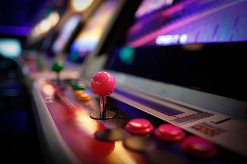 The Ten Years That Almost Erased Arcades Forever — And the Few Who Refused to Let It Happen